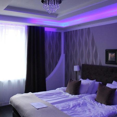 Skaenninge Stadshotell Екстериор снимка