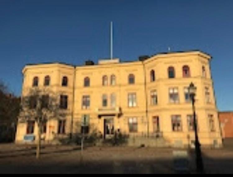 Skaenninge Stadshotell Екстериор снимка